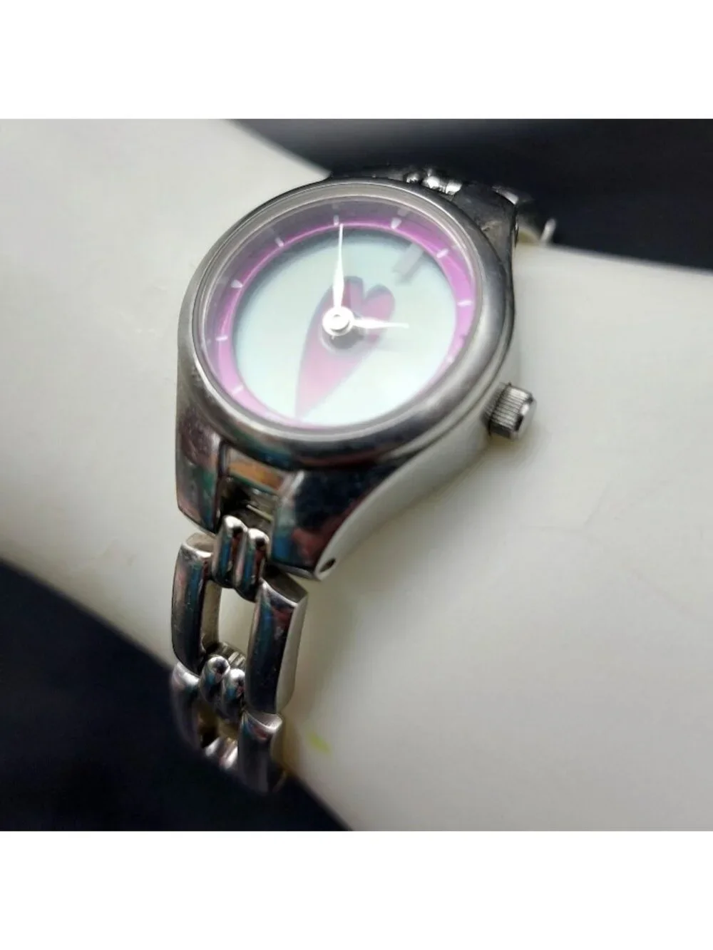 Relic Heart Watch ZR55109 Animated Y2K Stainless Steel Pink Womens New Battery